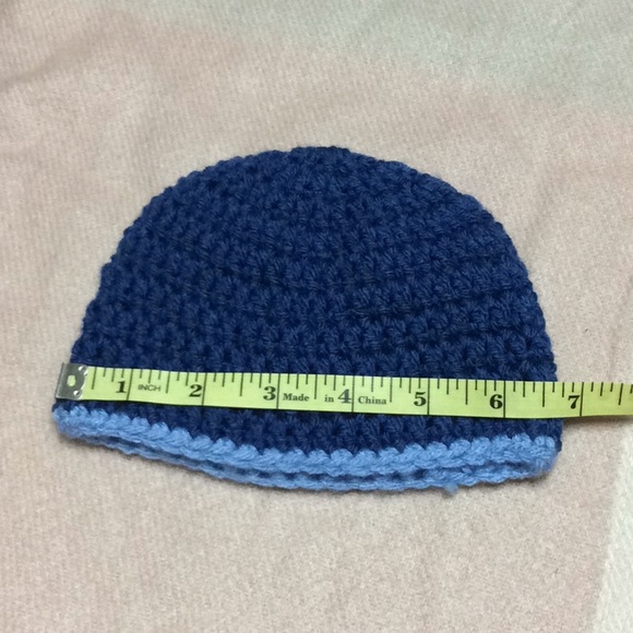 Dark blue crochet baby hat 2 tone - Picture 4 of 4